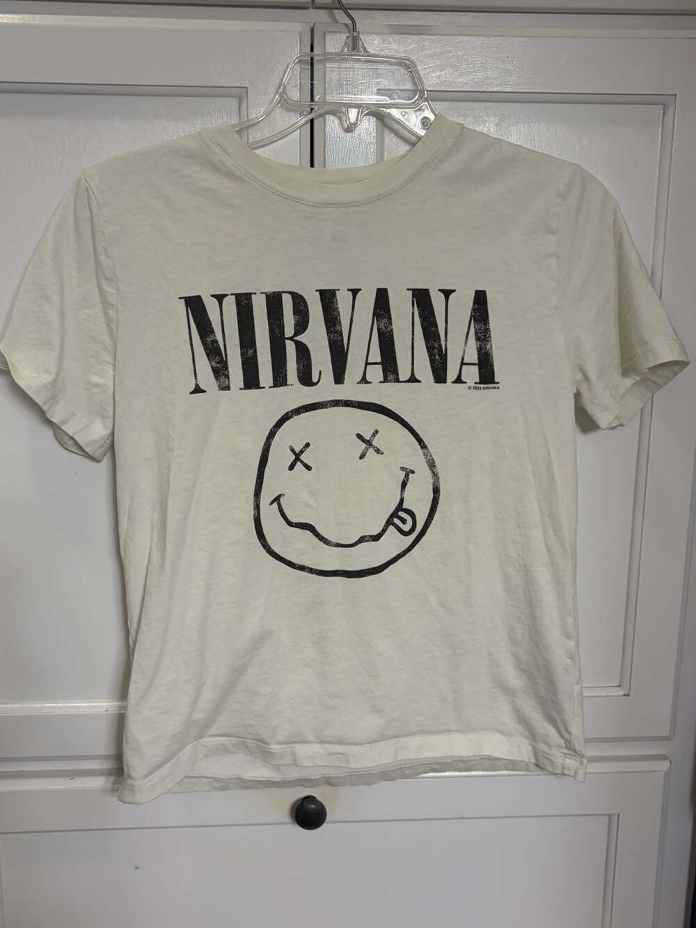 H&M Nirvana Smiley Face Graphic Band Tee Cream Size Small Grunge